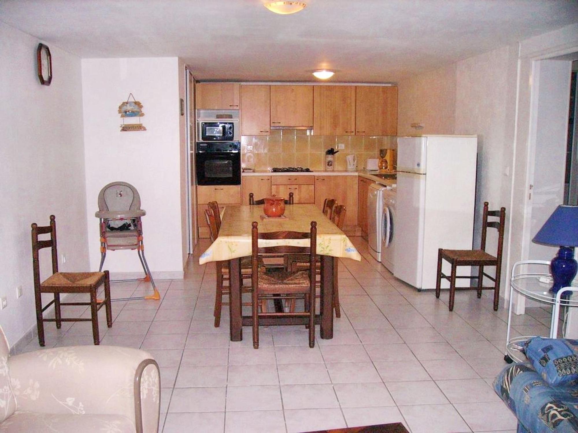 Appartement Charmant A Breuillet Avec Jardin Spacieux Exteriér fotografie